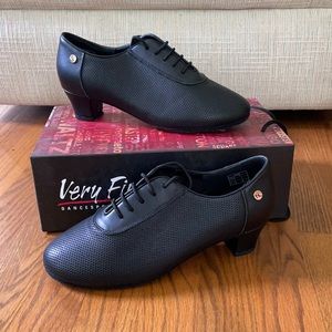 Very Fine West Coast Salsa Ballroom Dance Shoes